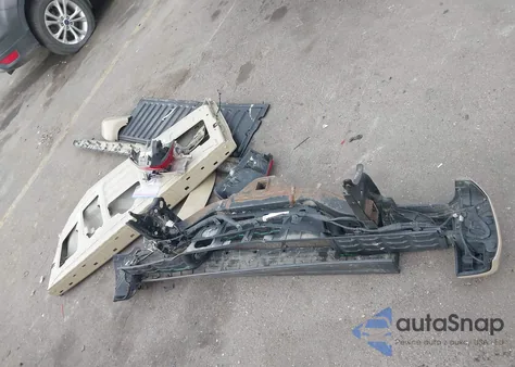 2016 Toyota Tacoma Trd Sport z USA, uszkodzony, nr VIN 3TMDZ5BN7GM001781